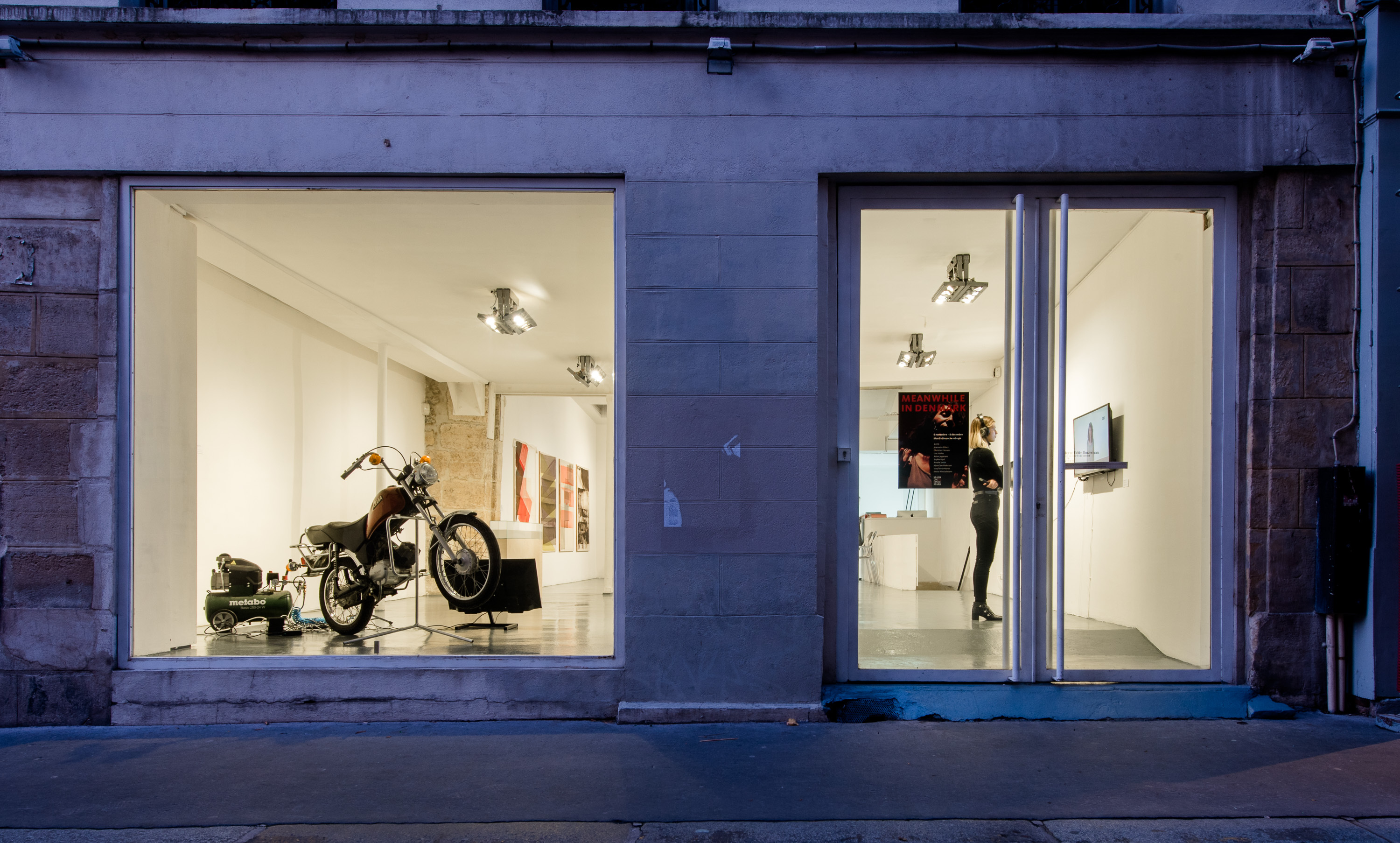 VinylTerrorHorror, Shh, 2018. Installation, médias mixtes